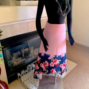 Lularoe Beautiful Spring Design Olivia Skirt NWT Size XL L0002